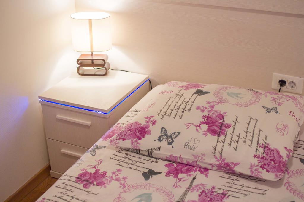 Adela Apartments Znjan Split Chambre photo
